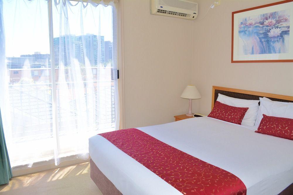 Punt Road Apartment Hotel Melbourne Buitenkant foto
