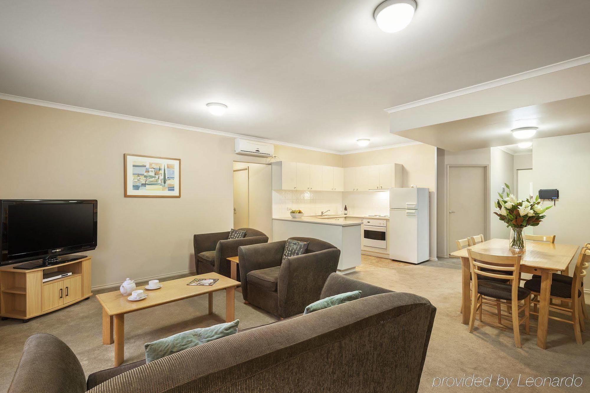 Punt Road Apartment Hotel Melbourne Buitenkant foto