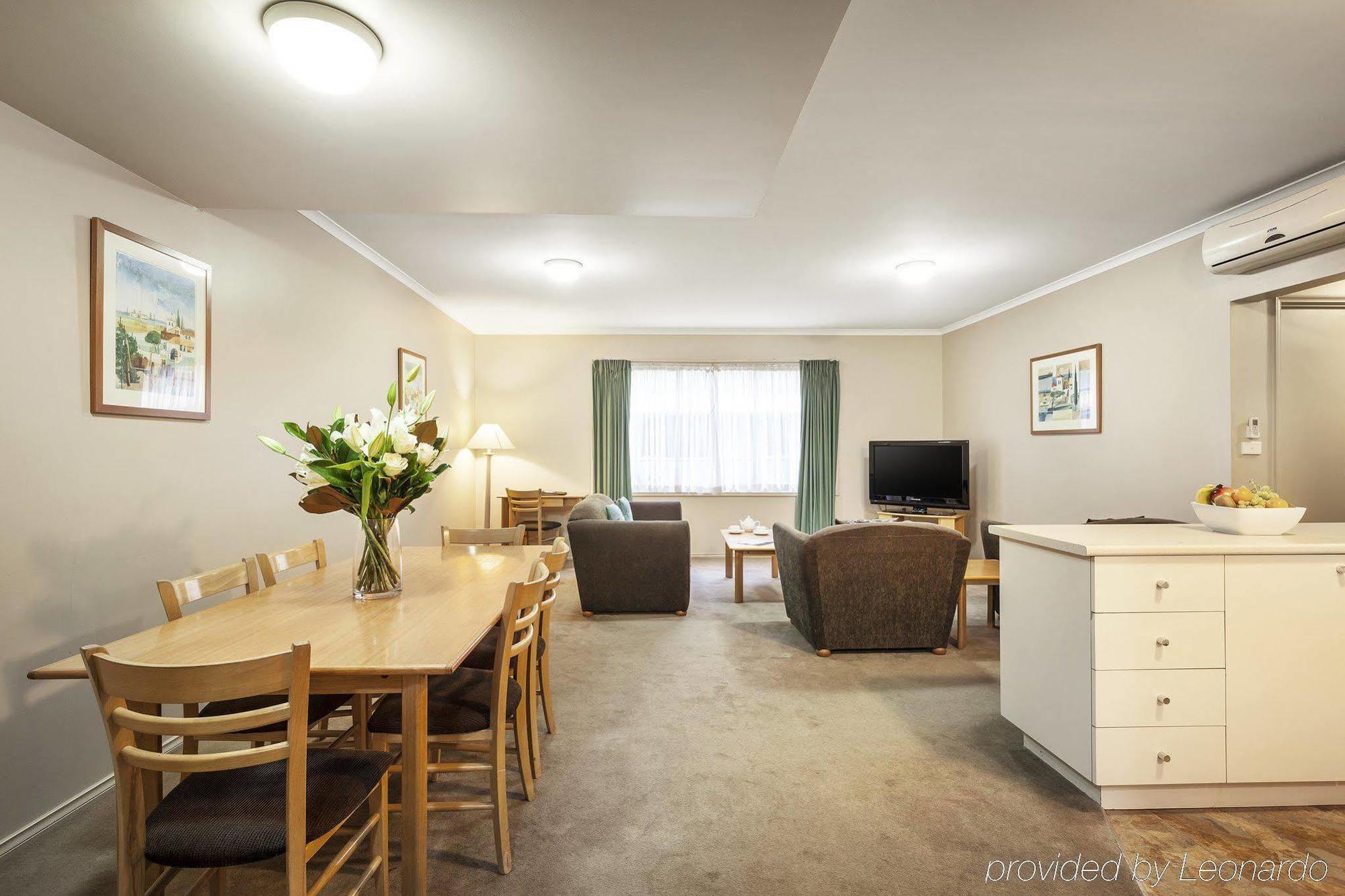 Punt Road Apartment Hotel Melbourne Buitenkant foto