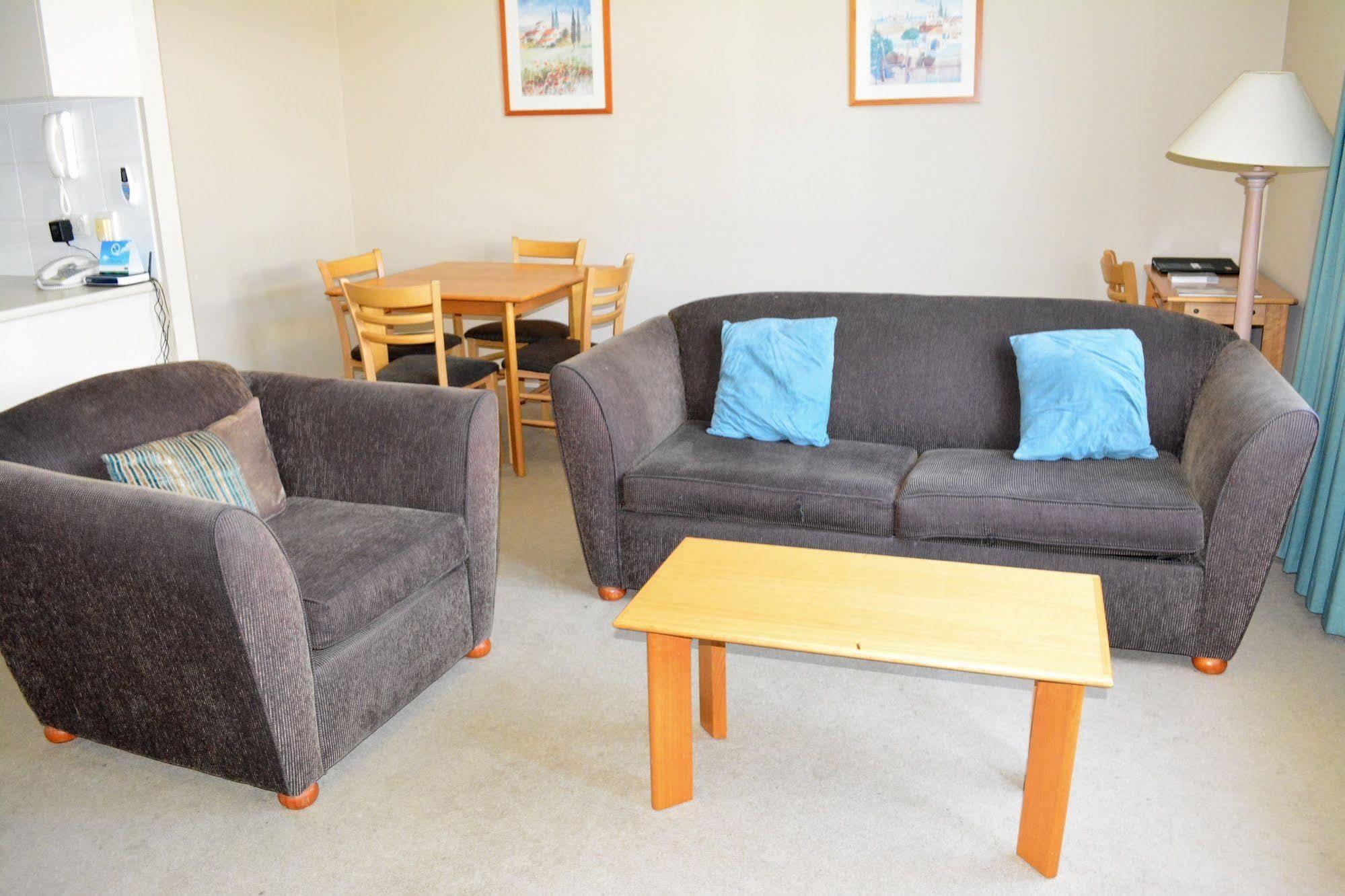 Punt Road Apartment Hotel Melbourne Buitenkant foto