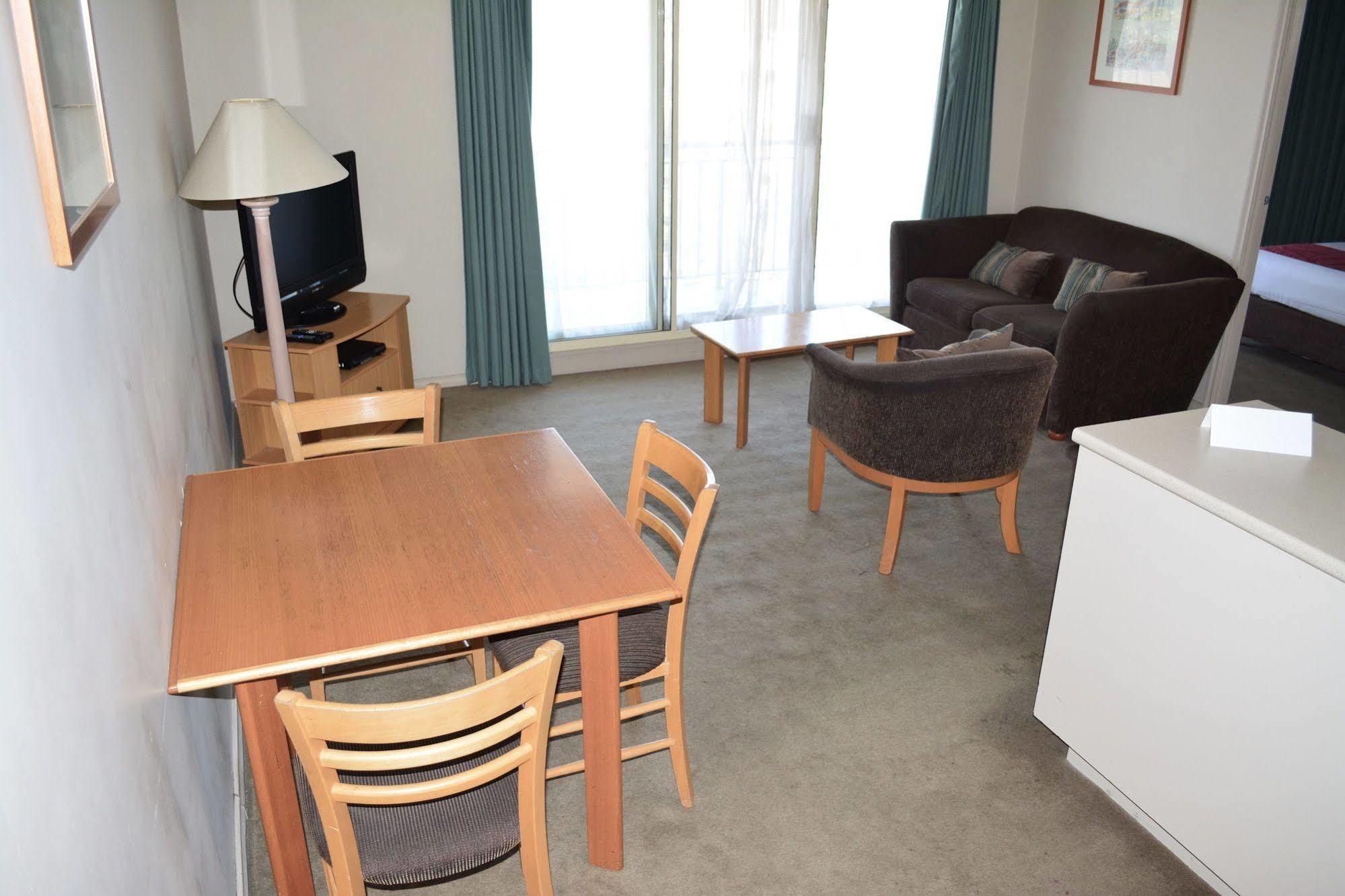 Punt Road Apartment Hotel Melbourne Buitenkant foto